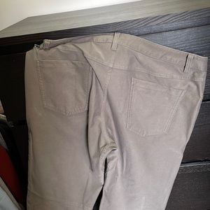 Lululemon ABC Pant (Utilitech) 36 waist, 32 leg in grey